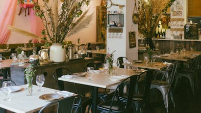 The Best Restaurants In Inwood feature image