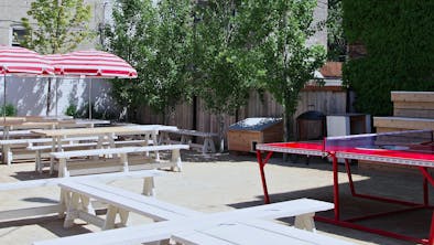 25 Great Places To Eat Outside In Chicago Right Now feature image