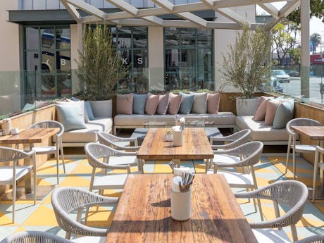 Outdoor Dining In Culver City Palms And Mar Vista - Culver City - Los Angeles - The Infatuation Outdoor Dining In Culver City Palms And Mar Vista - Culver City - Los Angeles - The Infatuation