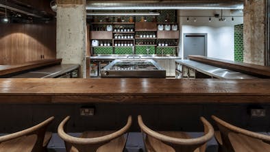 Where To Eat When You Don’t Want To Make Any Decisions feature image