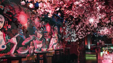 Where To Go When You’re Waiting For A Table At Circolo Popolare feature image