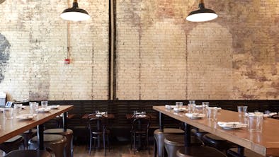 Where To Have A Group Dinner feature image