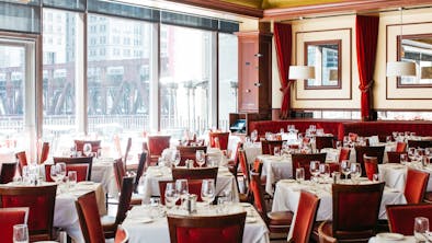 Where To Have Breakfast With Clients feature image