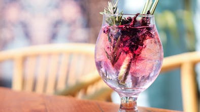 Where To Order Drinks For Your Next Virtual Happy Hour Or Hangout feature image