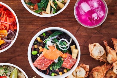 Where To Pick Up Food Near Central Park feature image