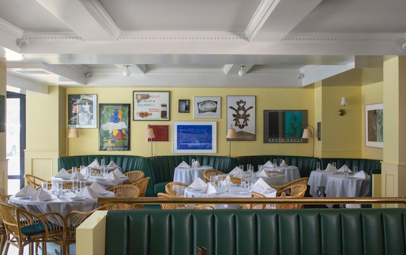 AMERICAN BAR RESTAURANT visual data 5