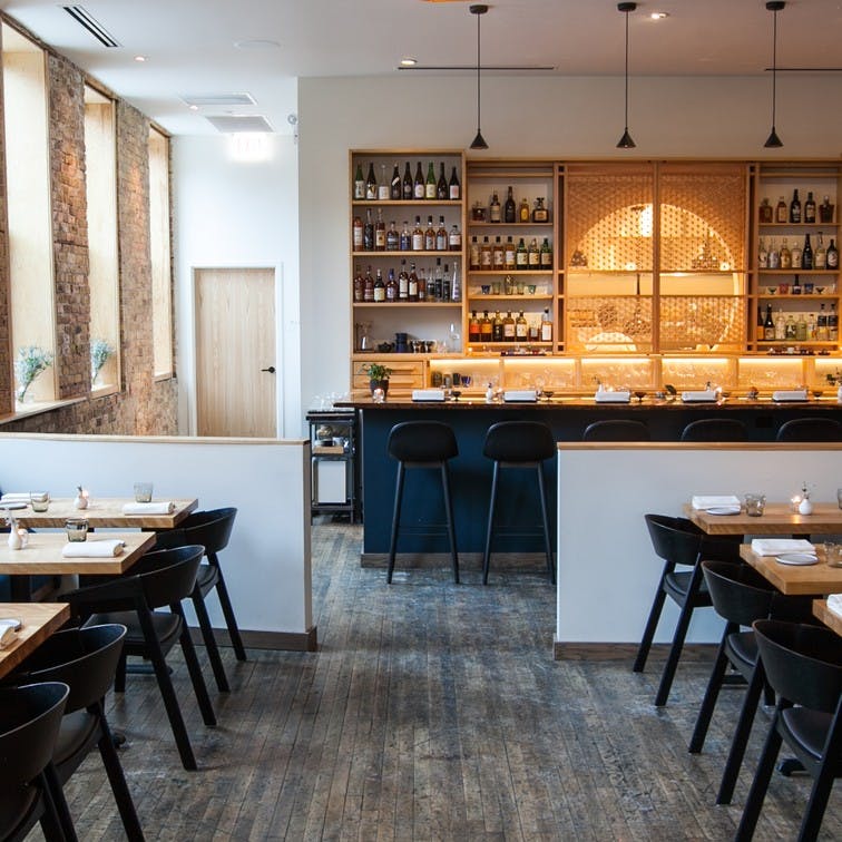 Trivoli Tavern West Loop Chicago The Infatuation