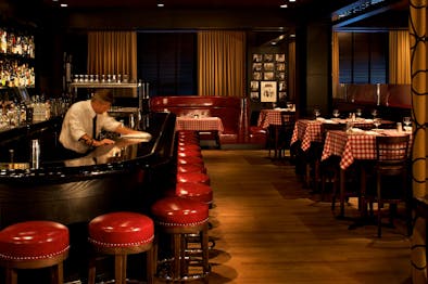 Manny’s Steakhouse feature image