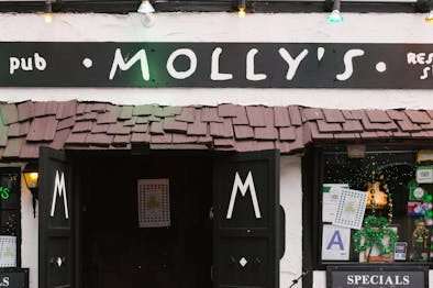 Molly’s Shebeen feature image
