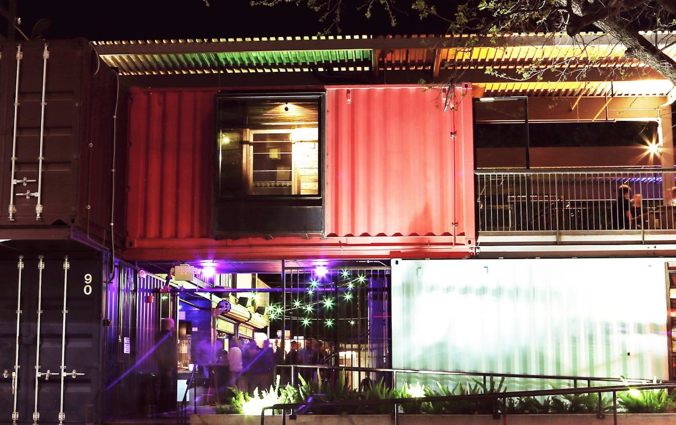 The Container Bar Rainey Street Austin The Infatuation