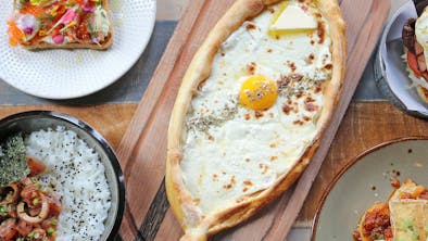 14 Washington, DC Restaurants To Order From On Caviar For New Year’s Eve feature image